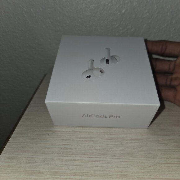 AirPods Pro (2nd Generation) sealed in original sealed case - Picture 4 of 5